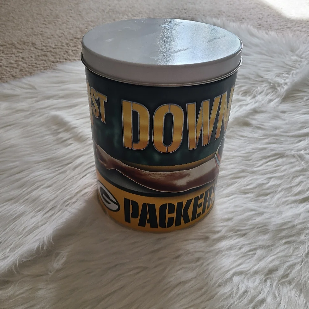Green Bay Packer Steel Tin - Storage Containers
